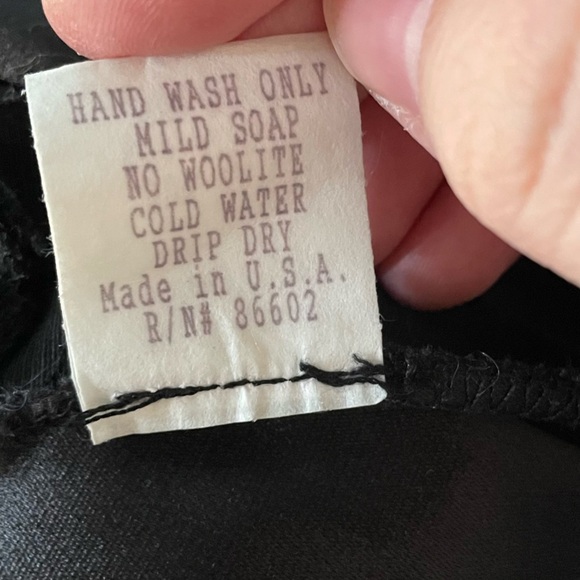 Classic Black Mini Skirt - Picture 7 of 7